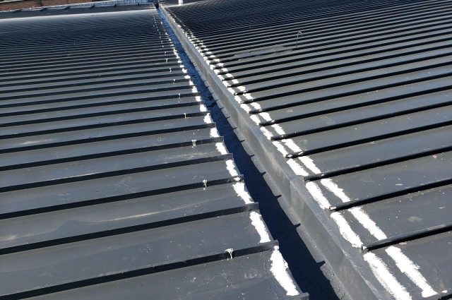 metal roof restoration lancaster